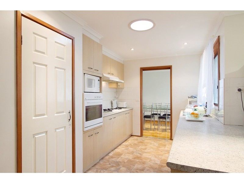 17 Henlow Rise, Hallam VIC 3803