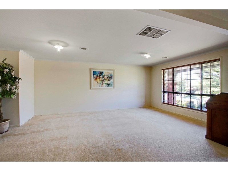 7 Sydney Street, Narre Warren South VIC 3805