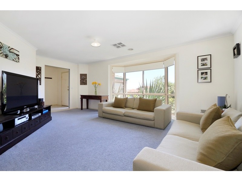 6 Bella Crescent, Hallam VIC 3803