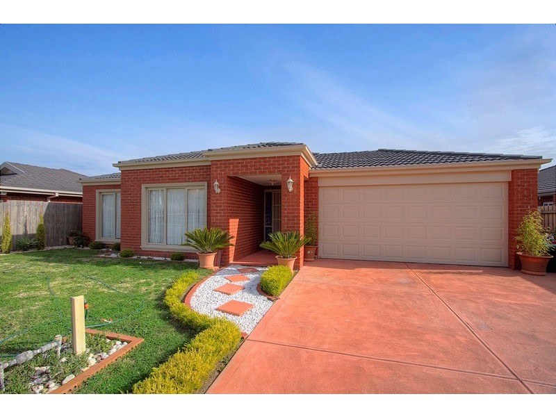 7 Longfield Way, Narre Warren South VIC 3805