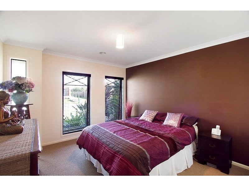 39 Tuileries Rise, Narre Warren South VIC 3805