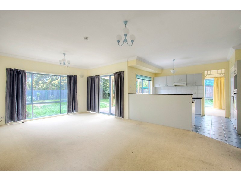 146 Sweeney Drive, Narre Warren VIC 3805