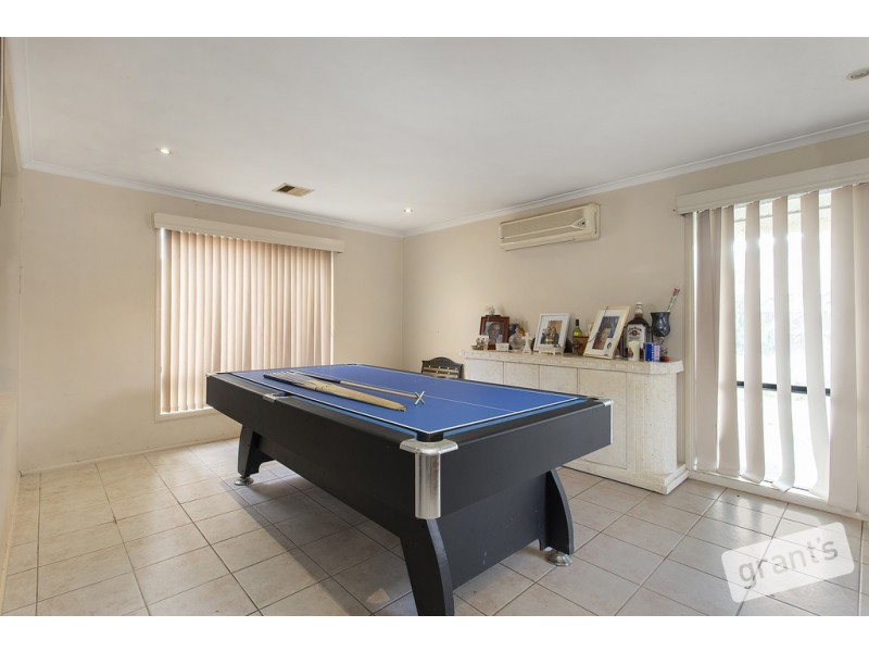 5 Dover Court, Narre Warren South VIC 3805