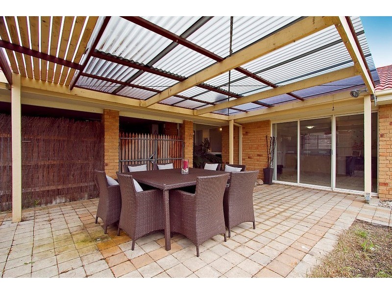 12 Baronessa Avenue, Narre Warren South VIC 3805