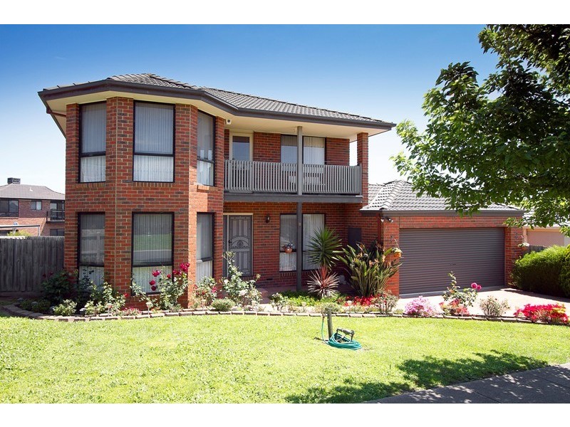 11 Ridgeway Chase, Narre Warren South VIC 3805