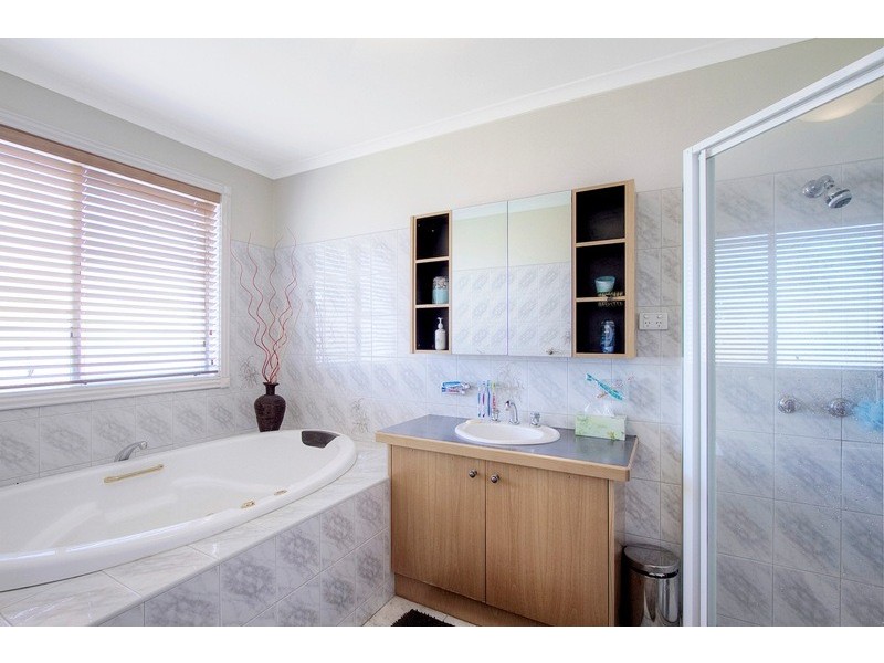 7 Edward Court, Berwick VIC 3806