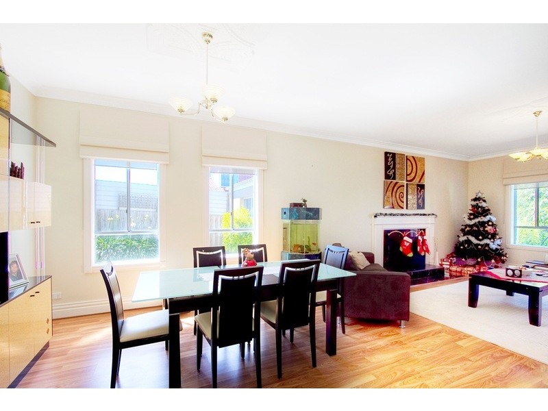 7 Edward Court, Berwick VIC 3806