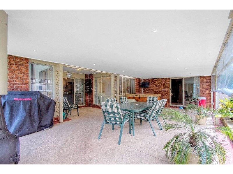 69 Langbourne Drive, Narre Warren South VIC 3805