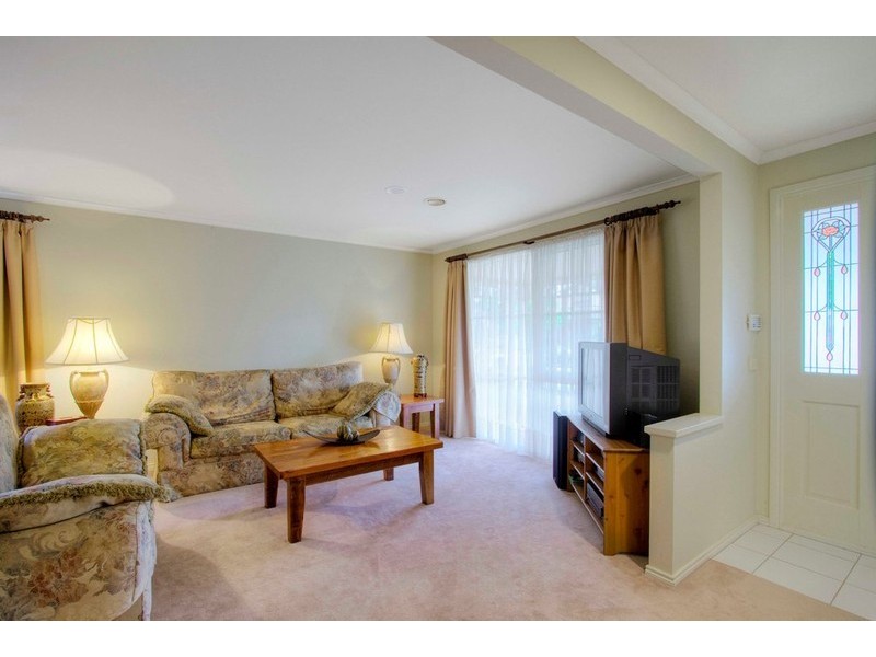 31 Strathaird Drive, Narre Warren South VIC 3805