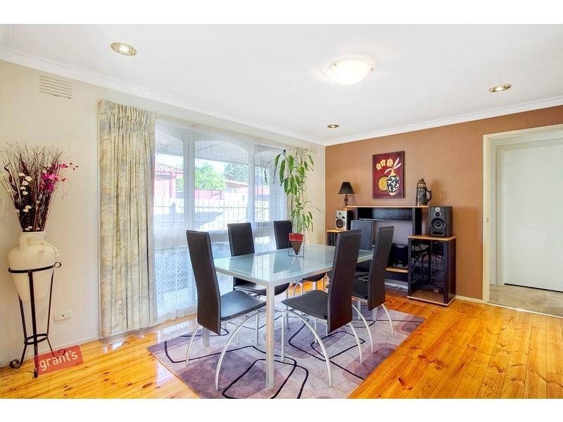 63 Valley Fair Drive, Narre Warren VIC 3805