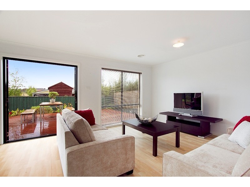 21 Kingston Avenue, Narre Warren South VIC 3805