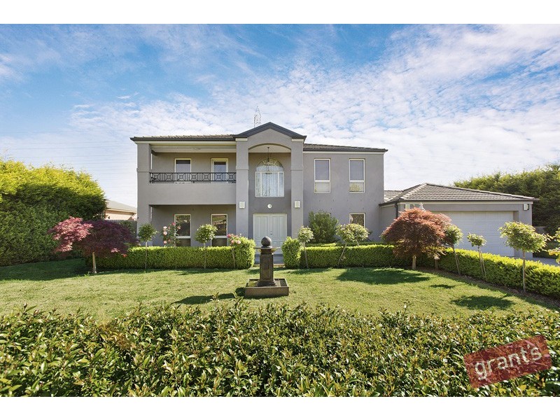 3 Grosvenor Place, Narre Warren North VIC 3804