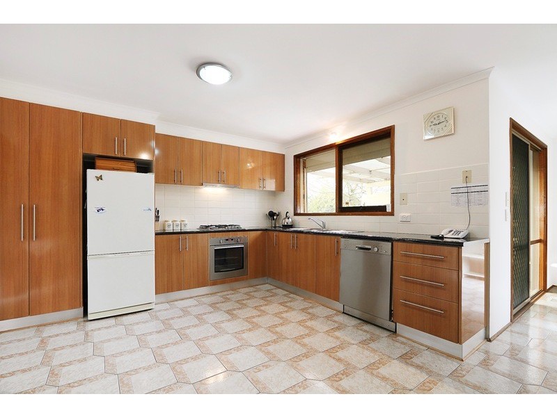22 Hinrichsen Drive, Hallam VIC 3803