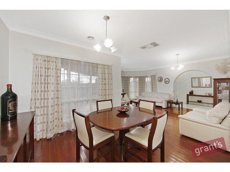 7 Cantwell Road, Narre Warren North VIC 3804