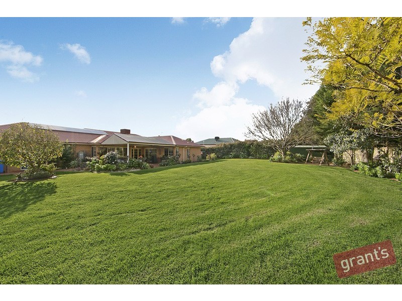 7 Cantwell Road, Narre Warren North VIC 3804