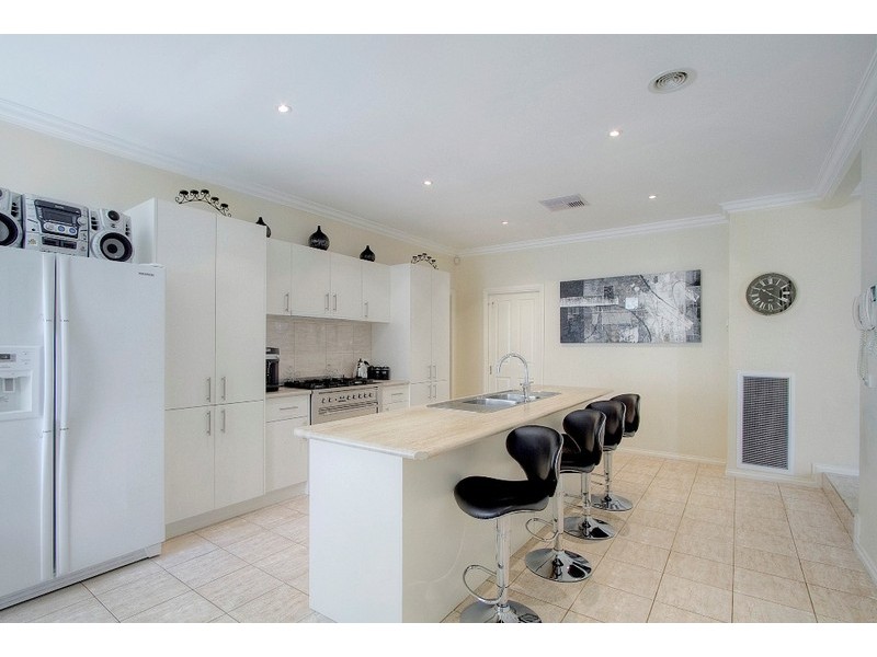 36 Franklin Parade, Lynbrook VIC 3975