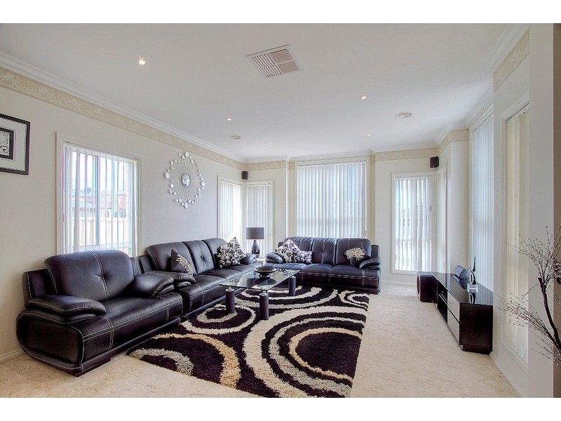 36 Franklin Parade, Lynbrook VIC 3975