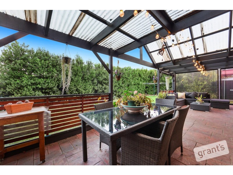 7 Crystal Brook Court, Narre Warren South VIC 3805