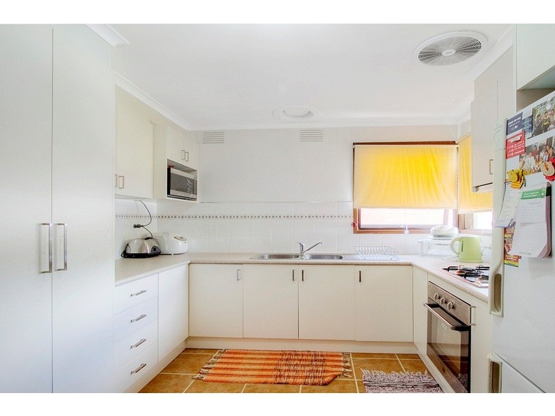 2/159 Cleeland Street, Dandenong VIC 3175