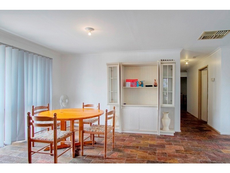 2 Daryl Court, Hampton Park VIC 3976