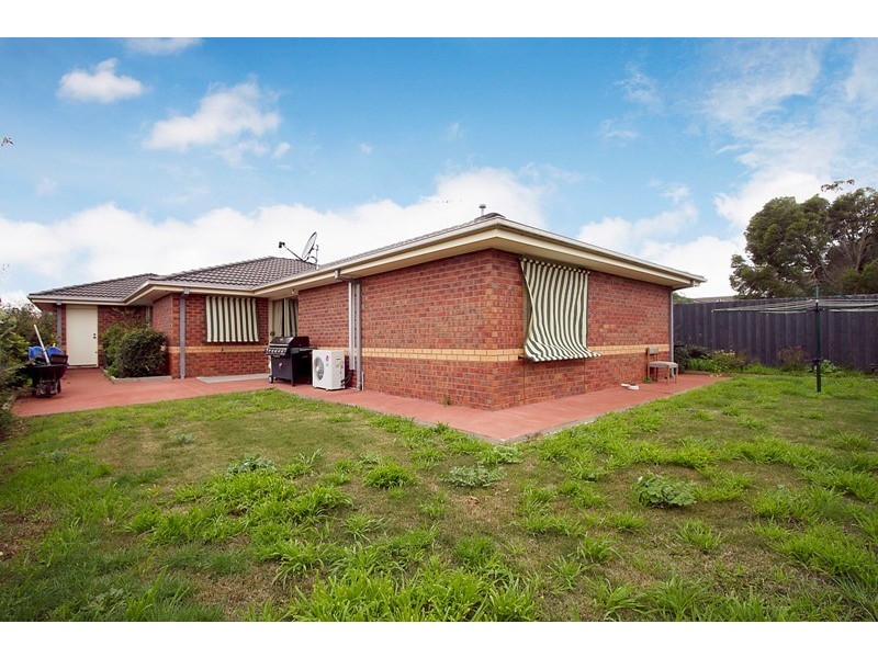 120 Harold Keys Drive, Narre Warren South VIC 3805