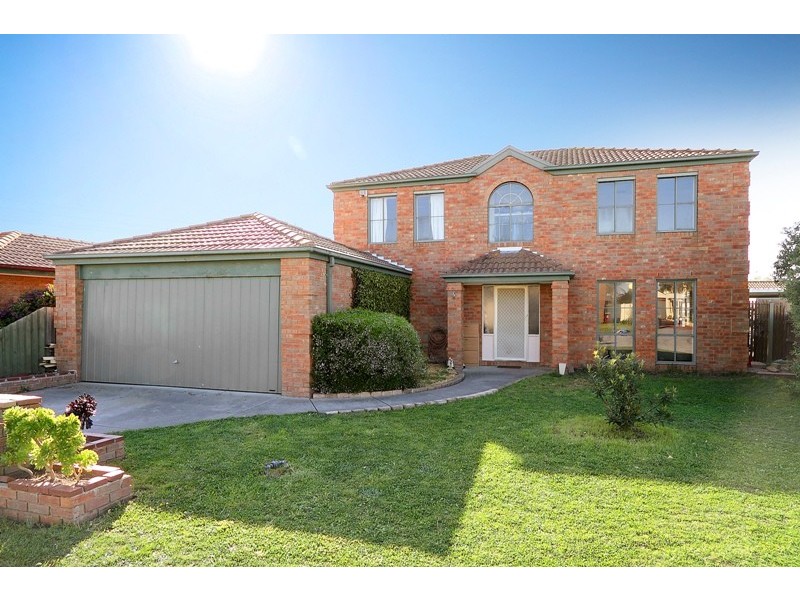 4 Flynn Court, Narre Warren South VIC 3805