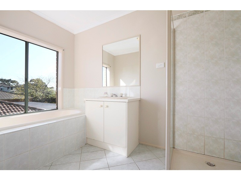 4 Flynn Court, Narre Warren South VIC 3805