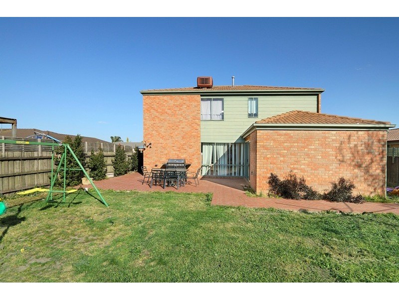 4 Flynn Court, Narre Warren South VIC 3805