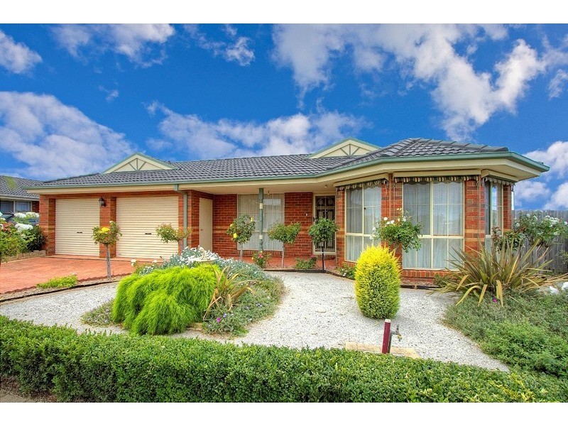 83 Langbourne Drive, Narre Warren South VIC 3805