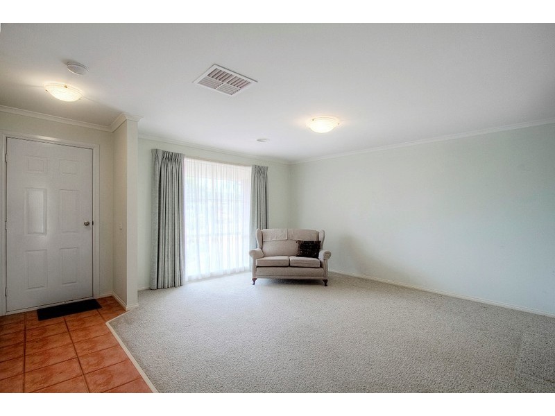 83 Langbourne Drive, Narre Warren South VIC 3805
