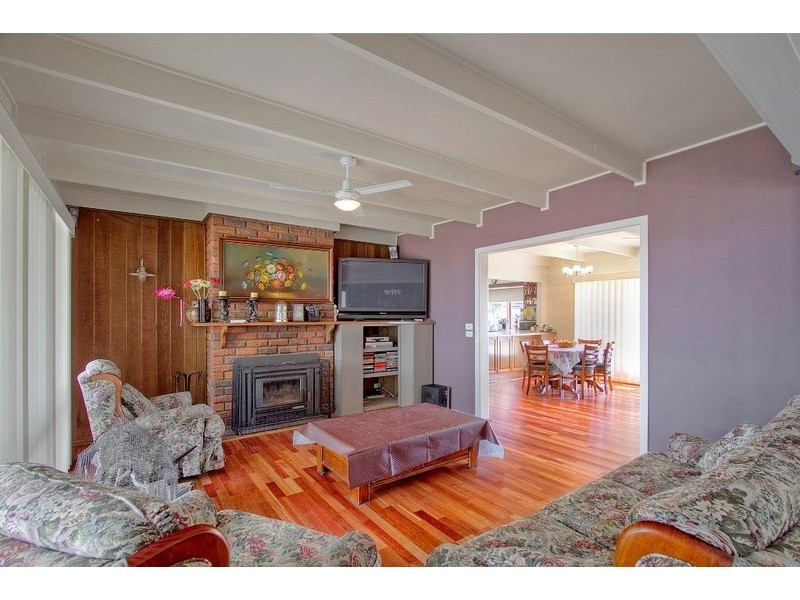 160-162 Hallam North Road, Narre Warren North VIC 3804