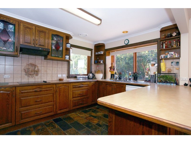 160-162 Hallam North Road, Narre Warren North VIC 3804