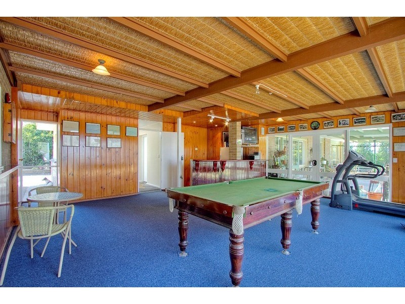 160-162 Hallam North Road, Narre Warren North VIC 3804