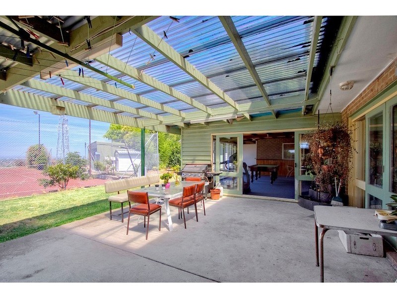 160-162 Hallam North Road, Narre Warren North VIC 3804