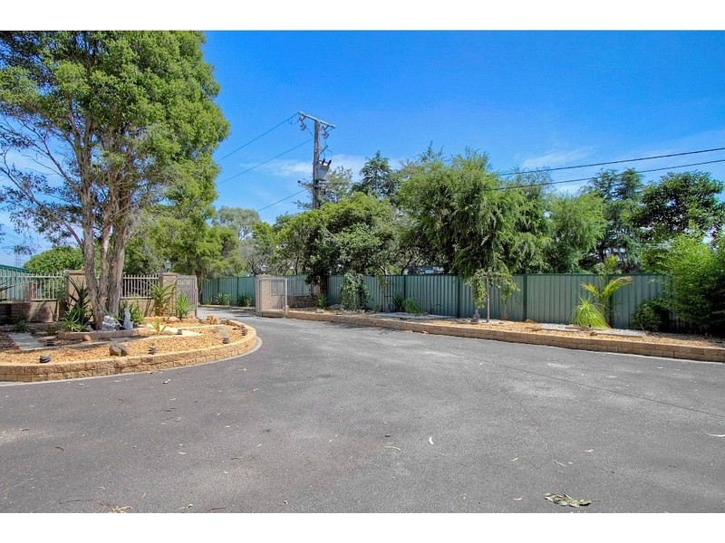 160-162 Hallam North Road, Narre Warren North VIC 3804