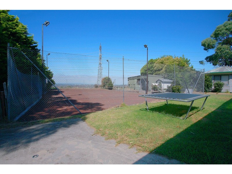 160-162 Hallam North Road, Narre Warren North VIC 3804