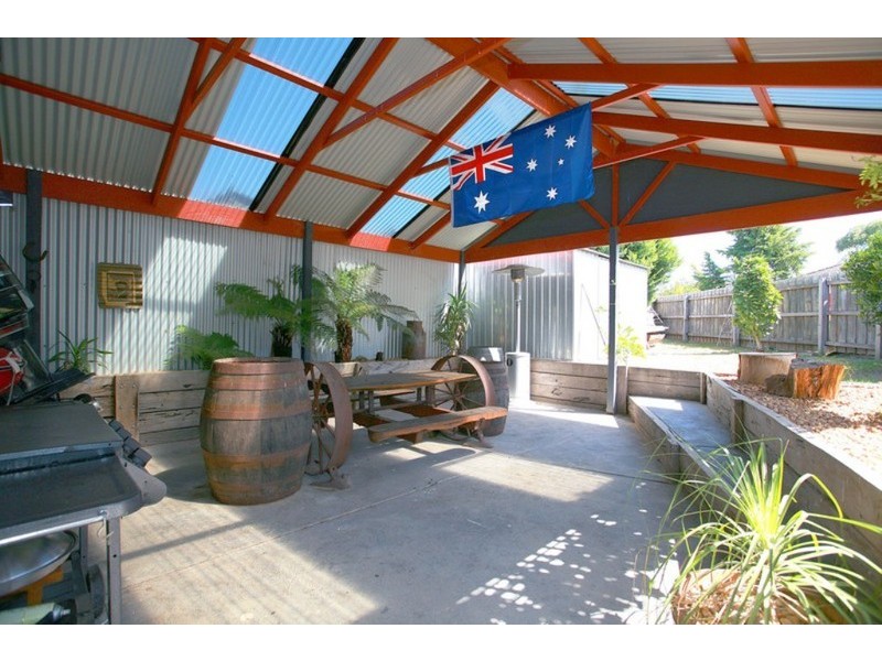 12 Ashton Rise, Narre Warren South VIC 3805