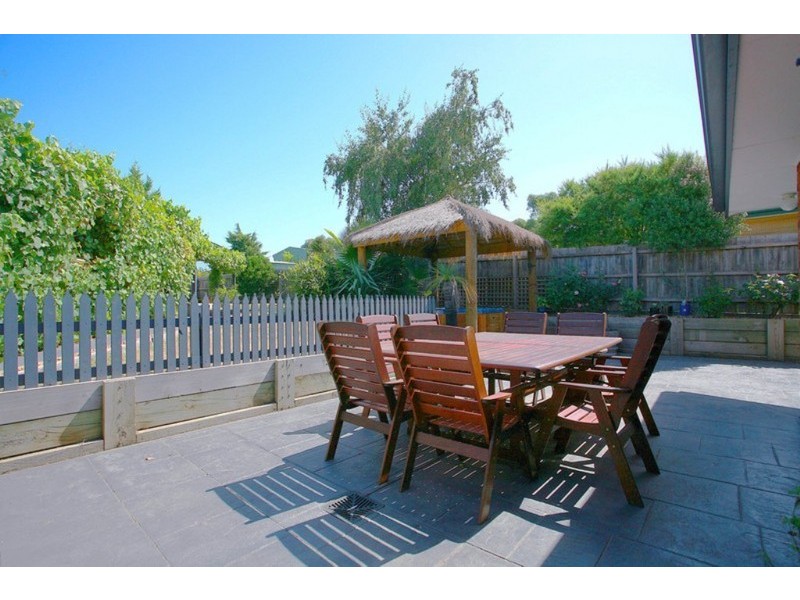 12 Ashton Rise, Narre Warren South VIC 3805