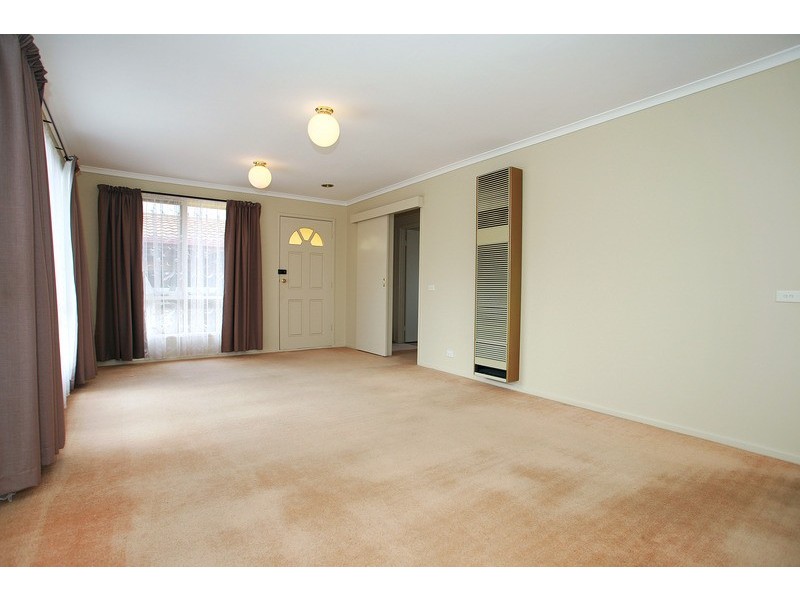 10/14 Warren Close, Narre Warren VIC 3805