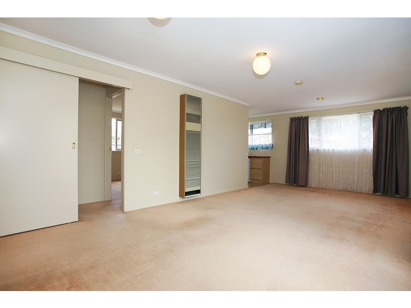 10/14 Warren Close, Narre Warren VIC 3805
