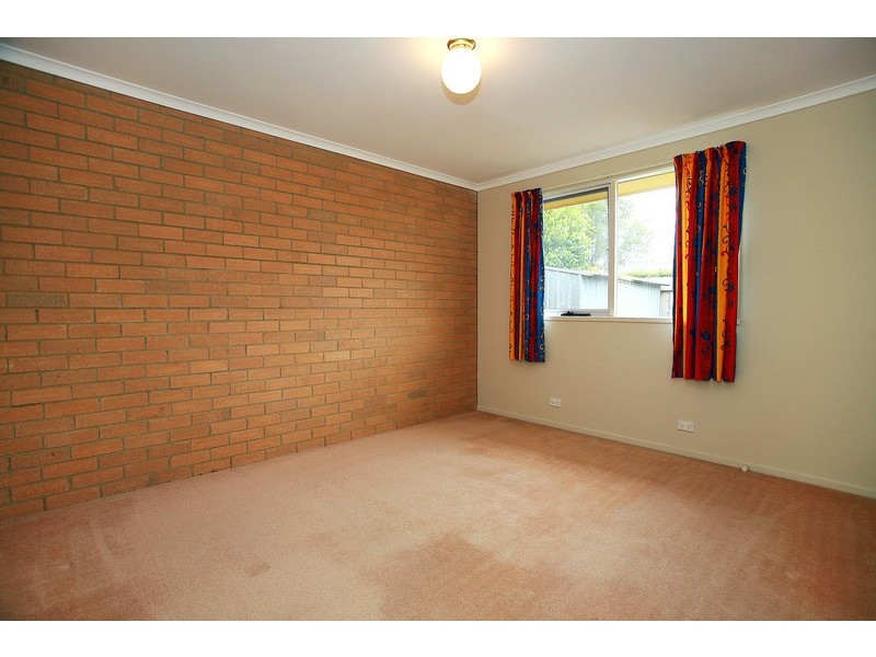 10/14 Warren Close, Narre Warren VIC 3805
