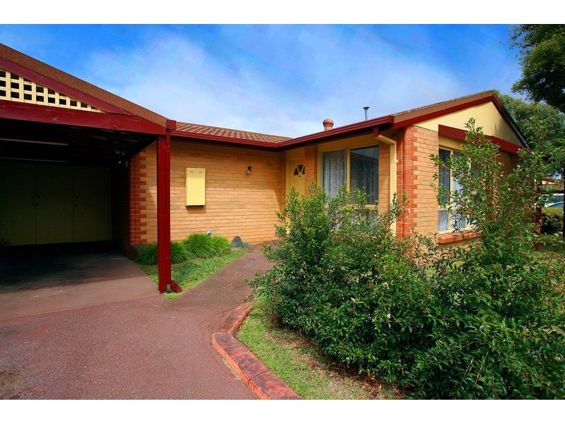 10/14 Warren Close, Narre Warren VIC 3805