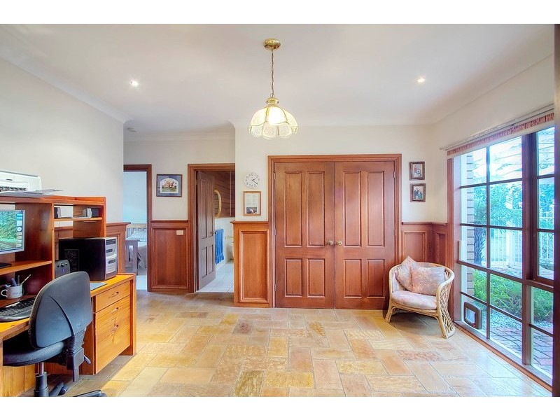 286 Pound Road, Narre Warren South VIC 3805