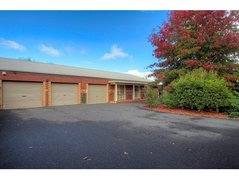 286 Pound Road, Narre Warren South VIC 3805