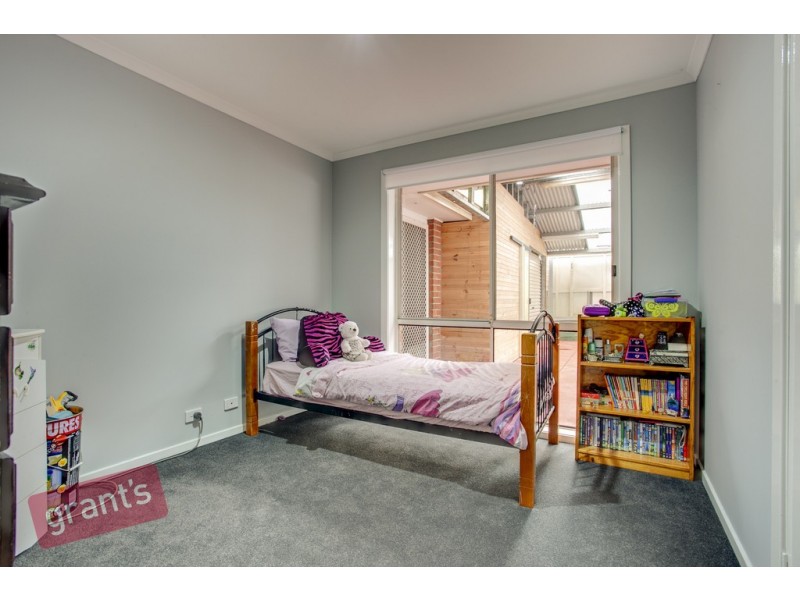 44 Bella Crescent, Hallam VIC 3803