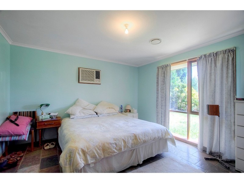 2 Harbury Mews, Hampton Park VIC 3976