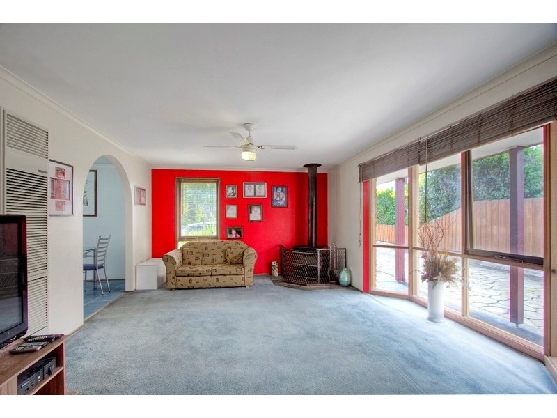 52 Glenburn Drive, Hallam VIC 3803