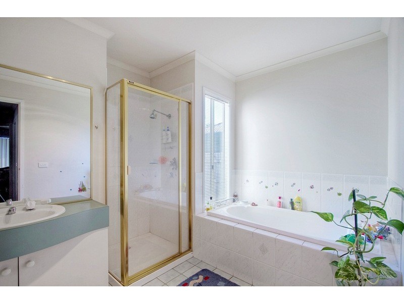 19 President Road, Narre Warren South VIC 3805