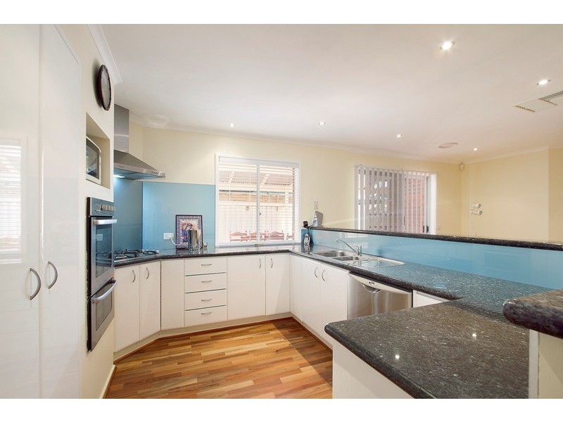 2 Finbar Court, Narre Warren South VIC 3805