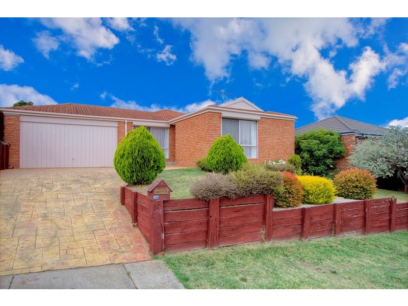 8 Nestle Retreat, Berwick VIC 3806